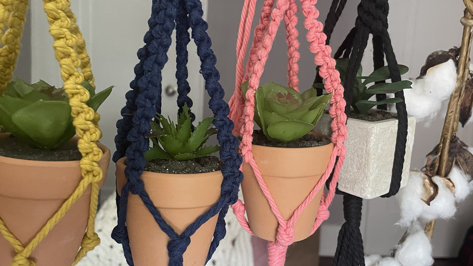 macrame and margaritas class at the everson